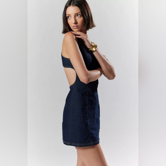 Silence + Noise Lilith Denim Cutout Shift Dress - Picture 2 of 13
